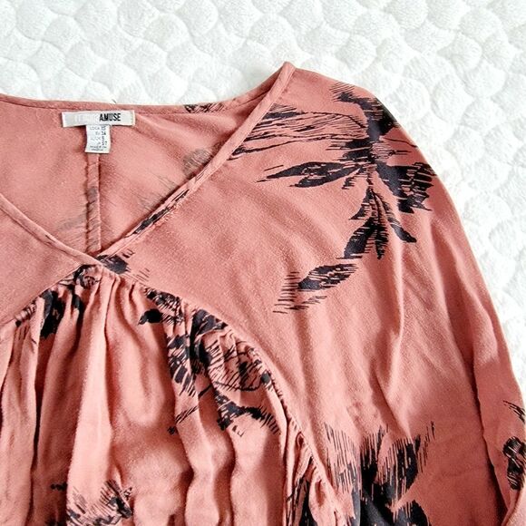 Amuse Society long sleeved blouse tee shirt top palm peasant XS maeve - Picture 8 of 9